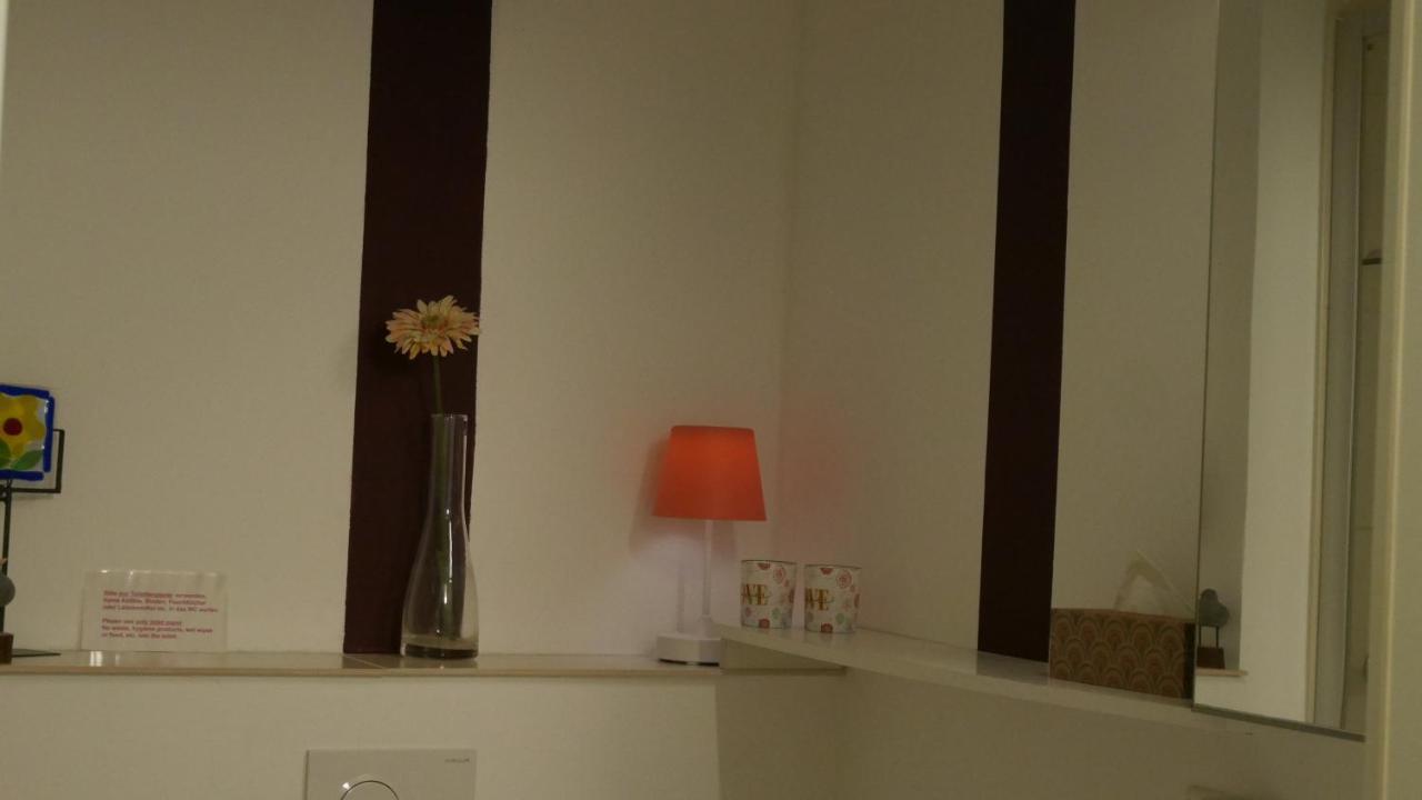 Ruhiges Apartment Nuernberg Sued Ost - Naehe Messe - Mit Wallbox Esterno foto